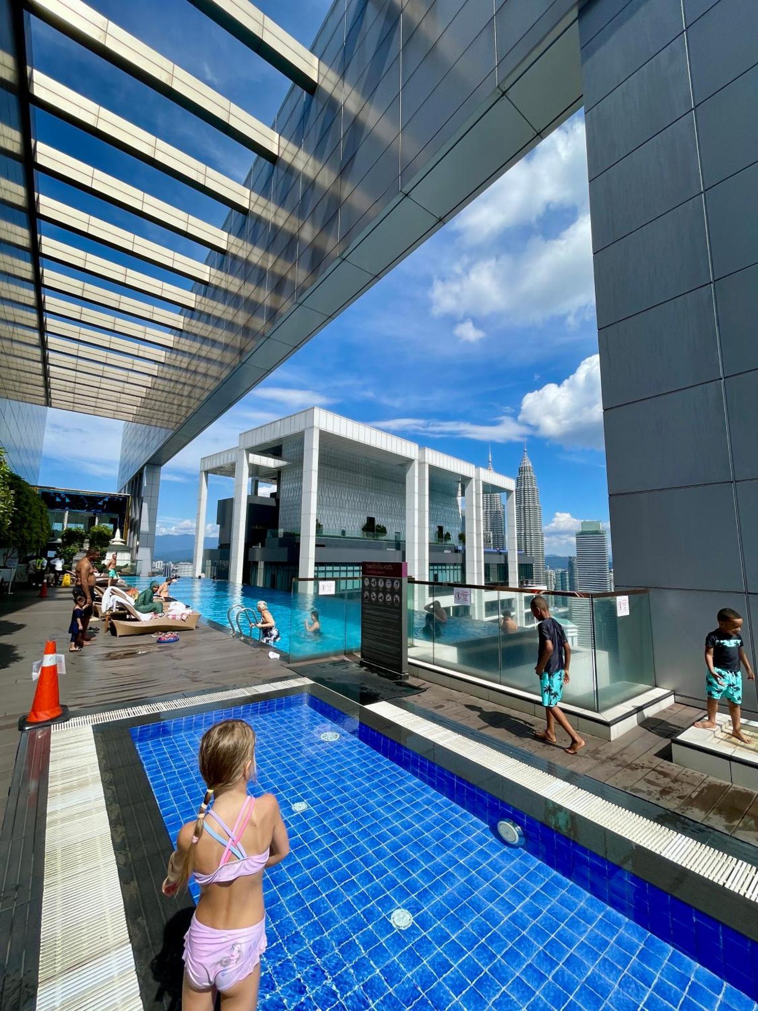 Platinum Klcc By Luxury Suites Kuala Lumpur Esterno foto
