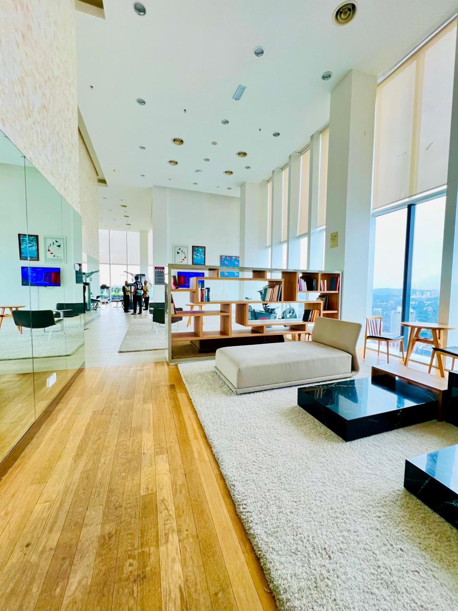 Platinum Klcc By Luxury Suites Kuala Lumpur Esterno foto